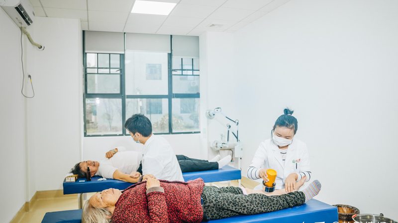 阿尔茨海默症养老院：揭秘报价背后的关键因素