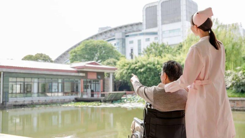 养老院押金与护理费标准揭秘：如何规避潜在风险