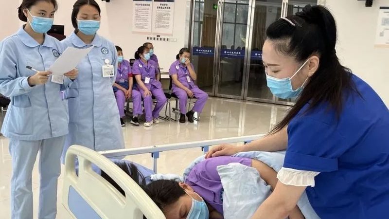 养老空间设计：如何打造舒适安全的养老公寓房间**